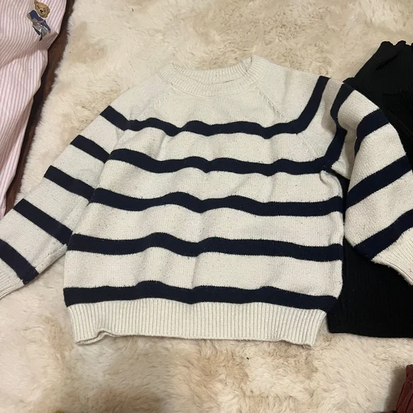 Zara Girls 2T Bundle with Striped Sweater and Ruffle Blouse - Picture 6 of 7